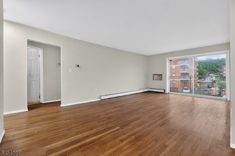 765 Vose Ave – photo 5