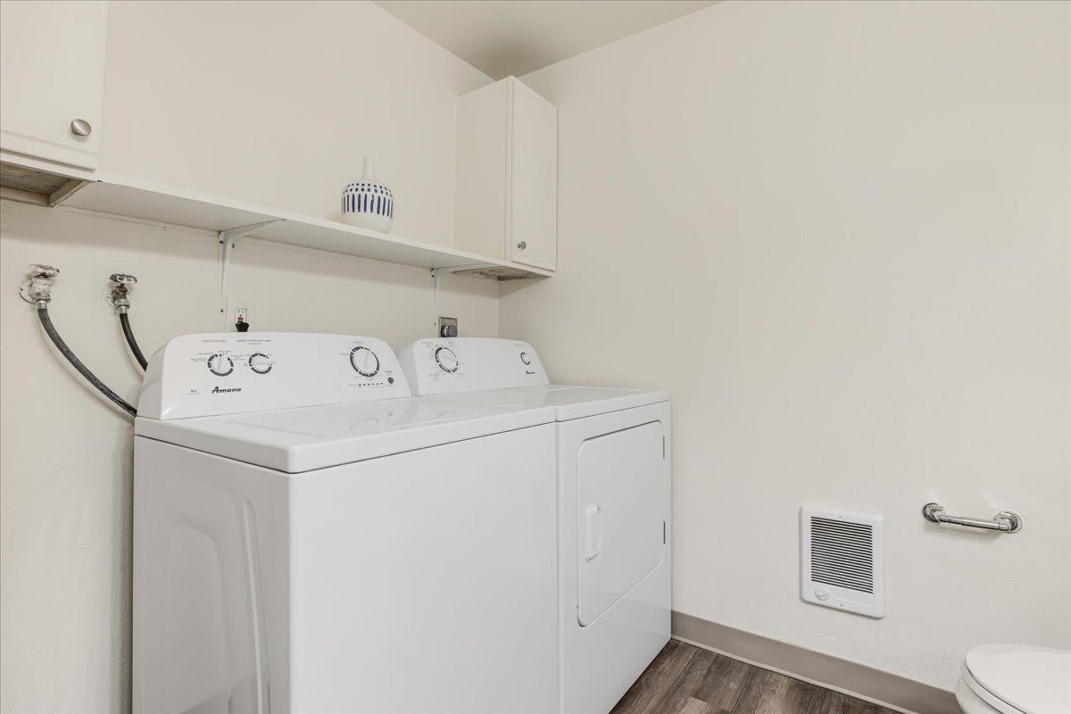 Heritage Crossing Townhome Apartments – photo 5