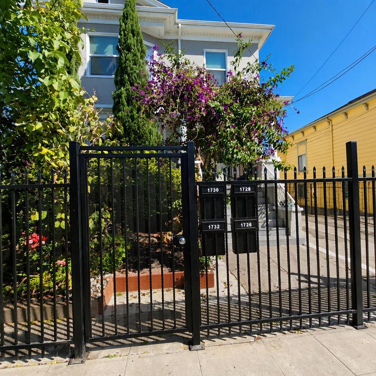 1726 7th Ave – photo 2