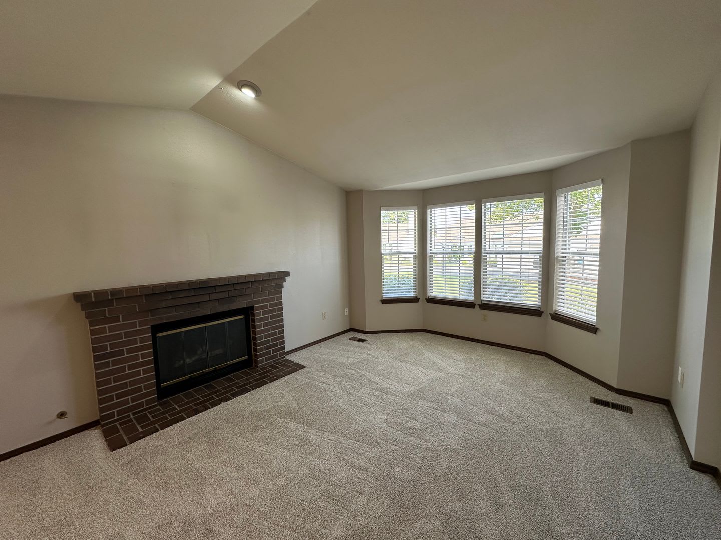 5710 N 21st St #10 – photo 5