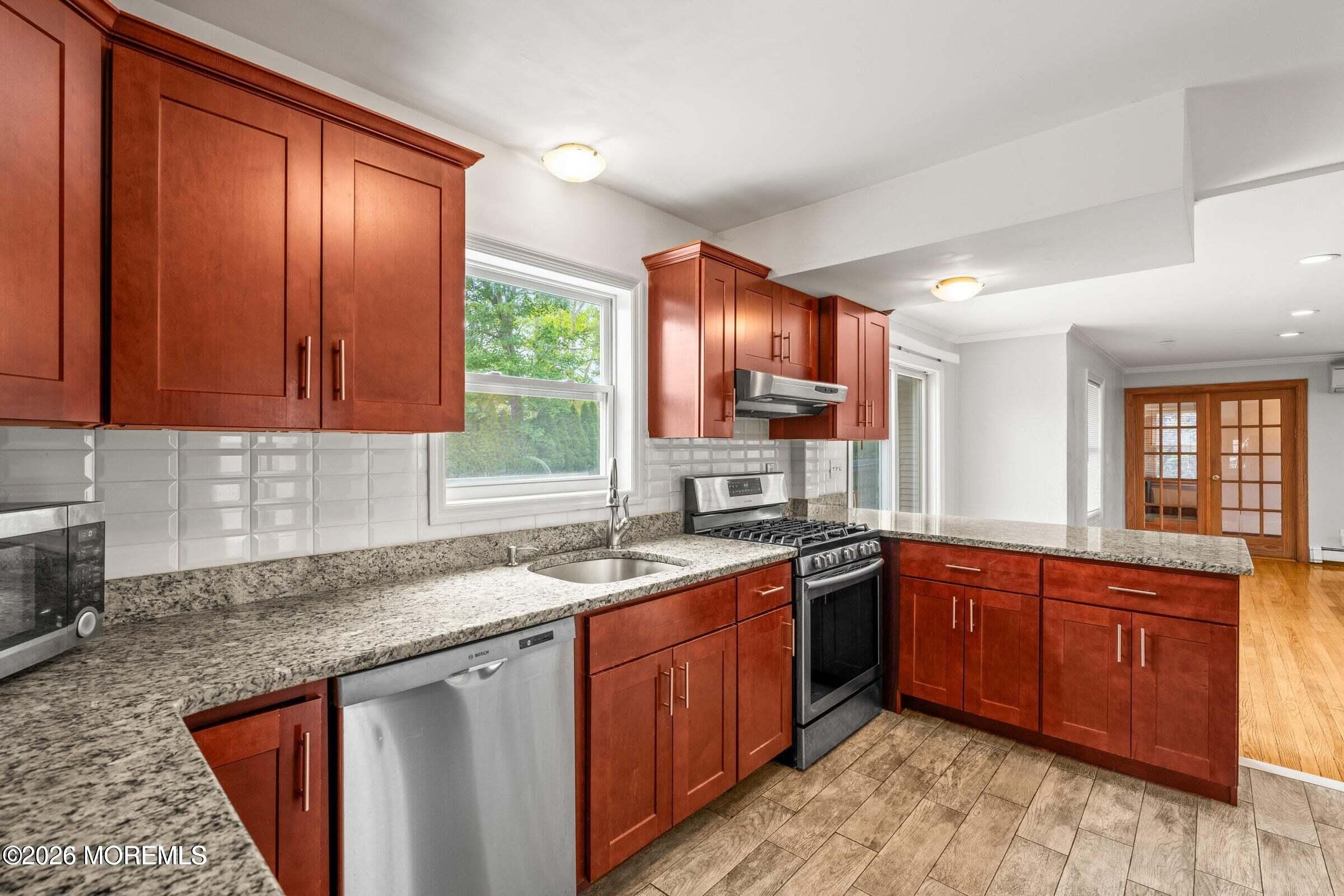 334 Norgrove Place – photo 5