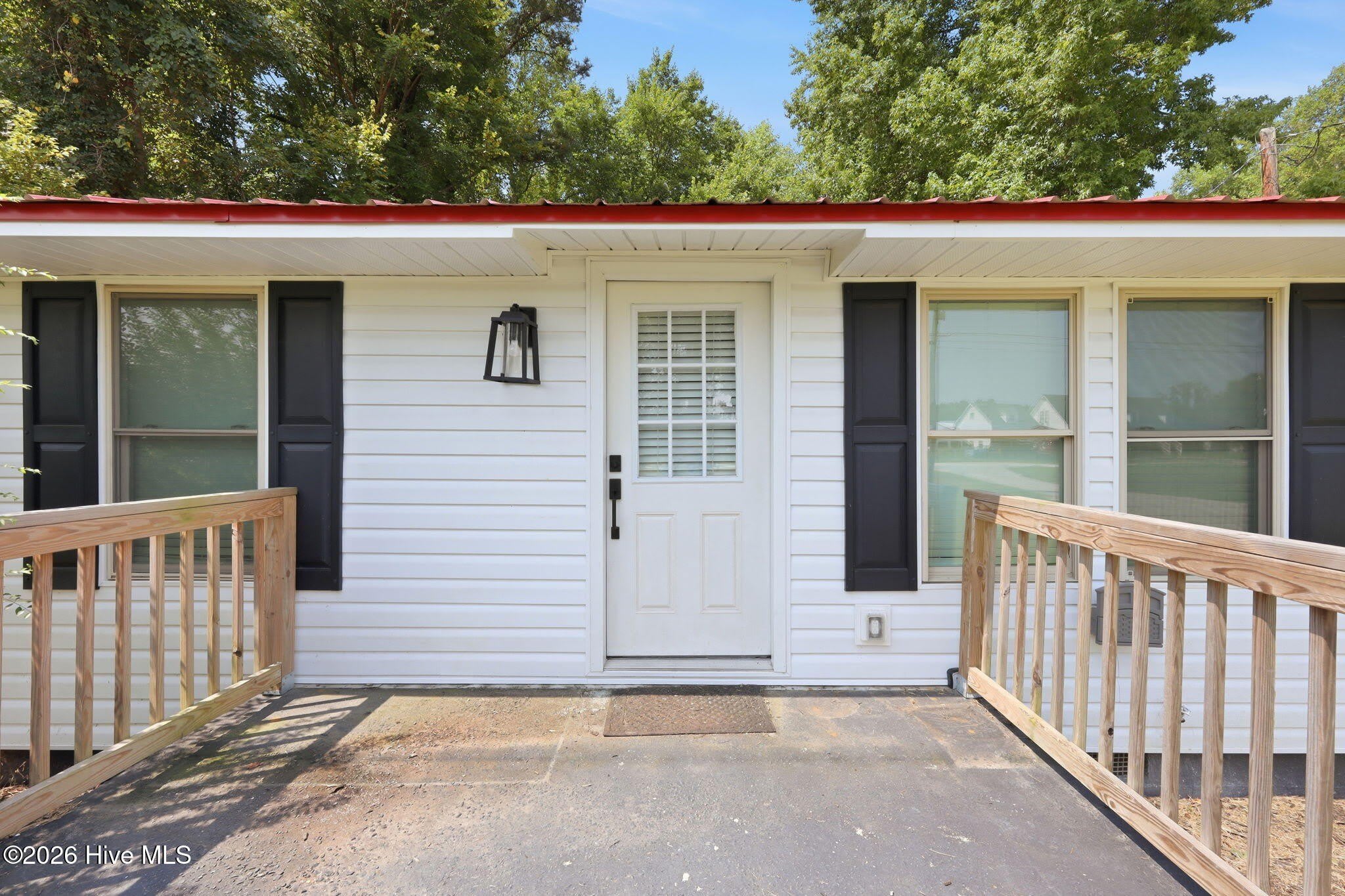 3065 W Nc 55 Highway – photo 2