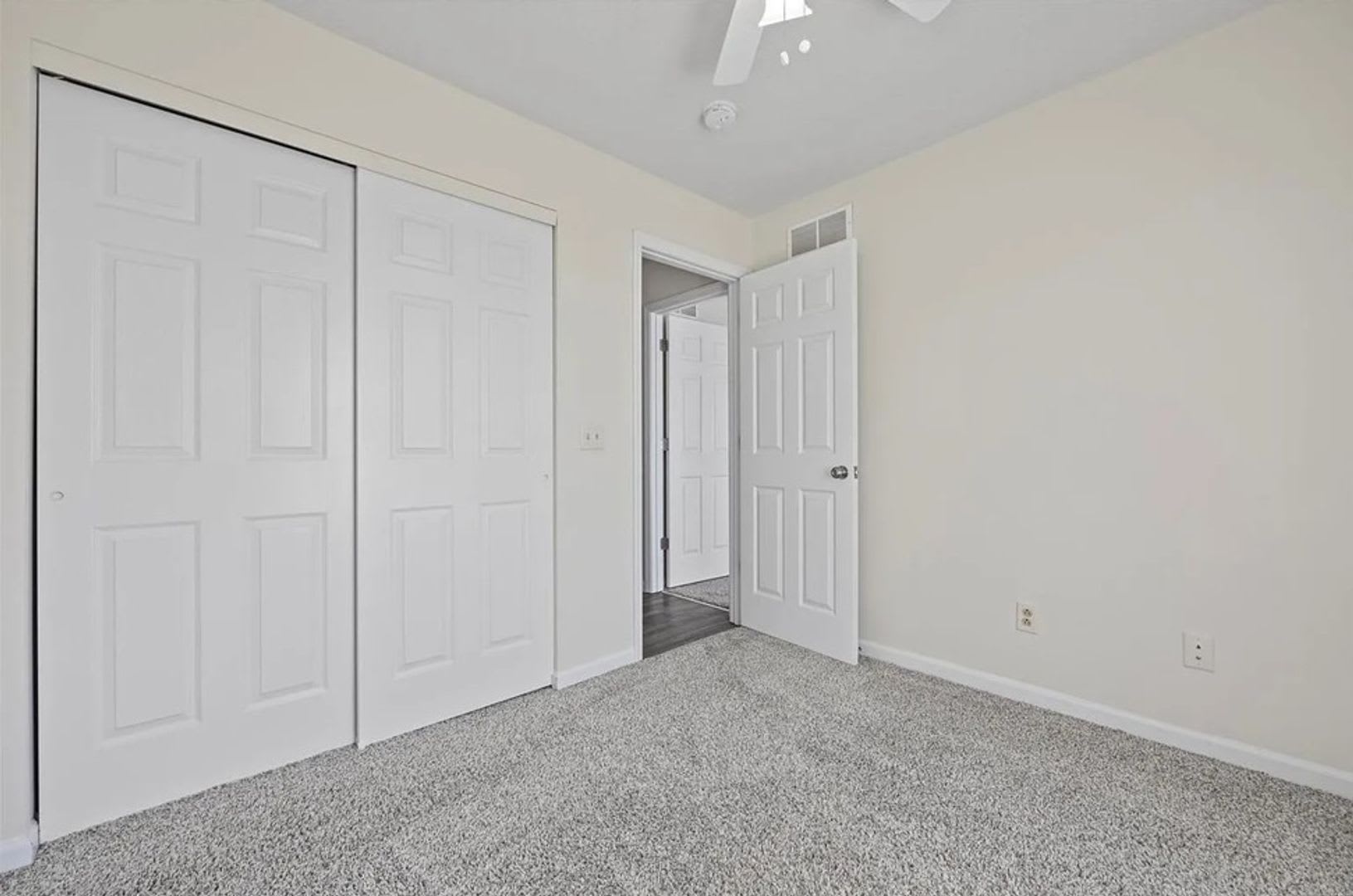 3 Bedroom Apartment For Rent in Troy, MO – photo 1