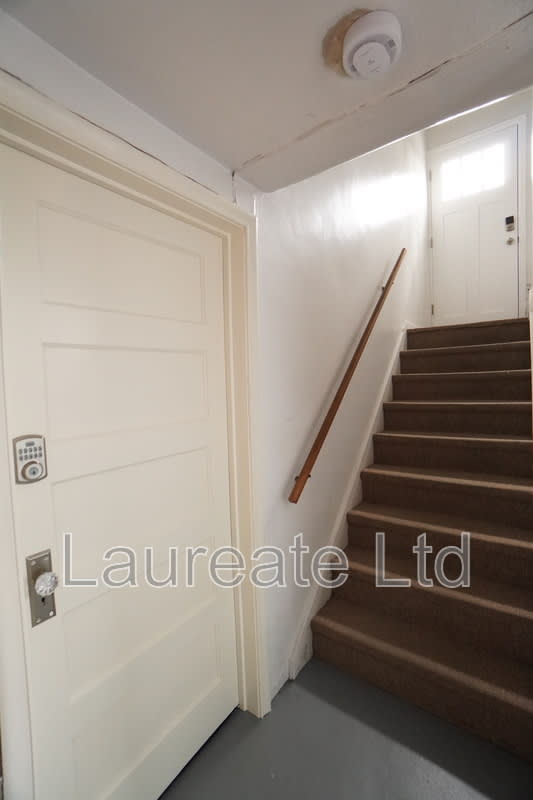 2425 Humboldt St – photo 3