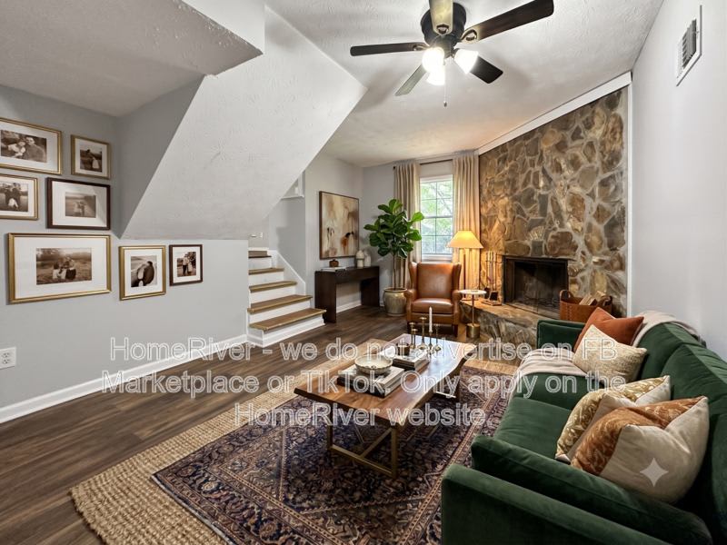 191 Aaron Ct – photo 2