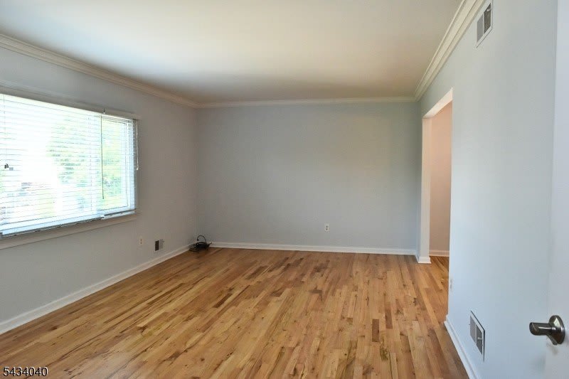 10 Garden Dr – photo 3