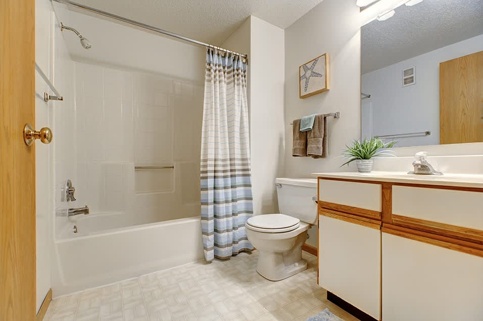NorthPointe Apartments – photo 4