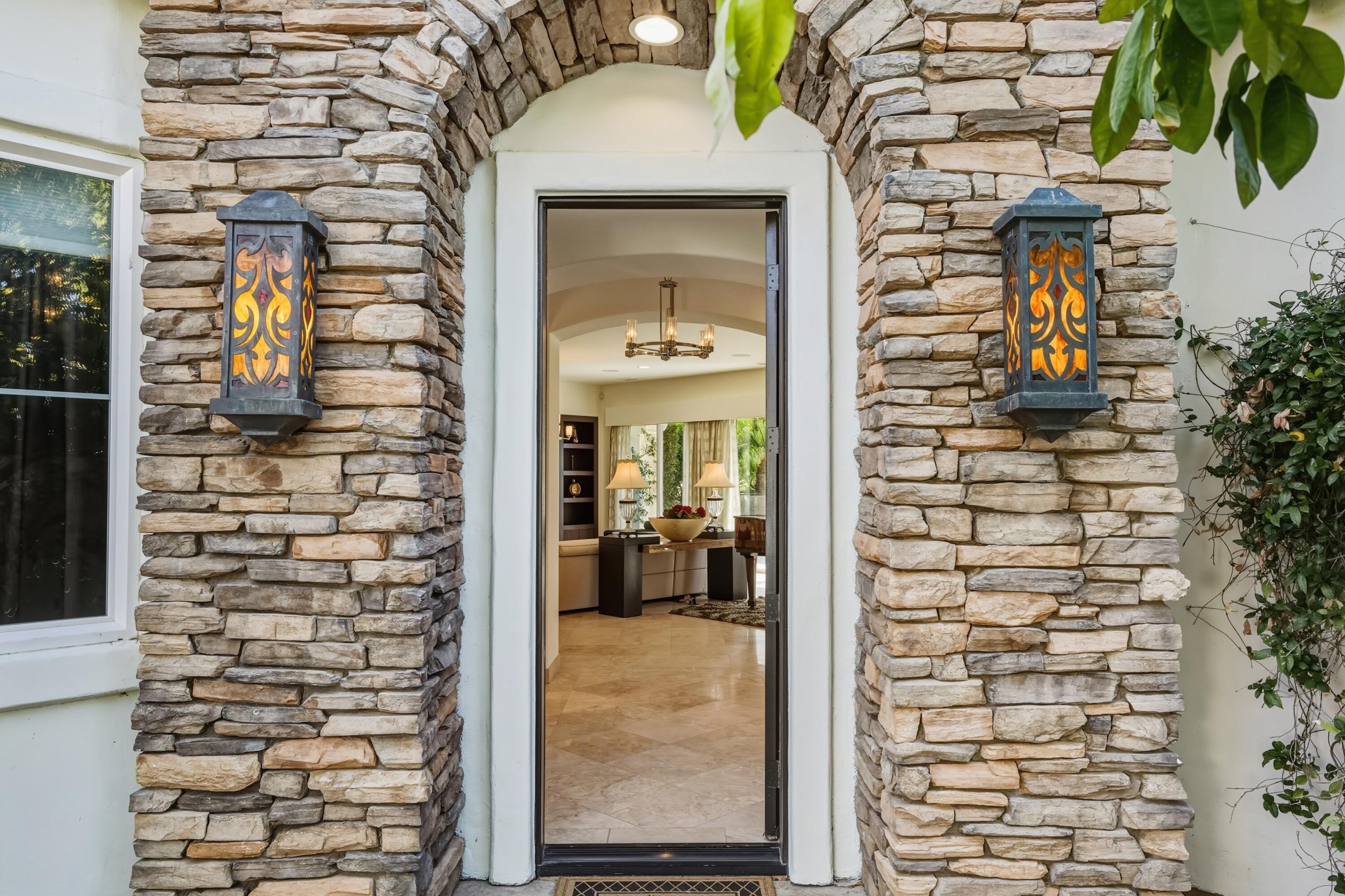 45737 Club Drive – photo 5