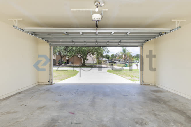 6385 Wien Ln – photo 3