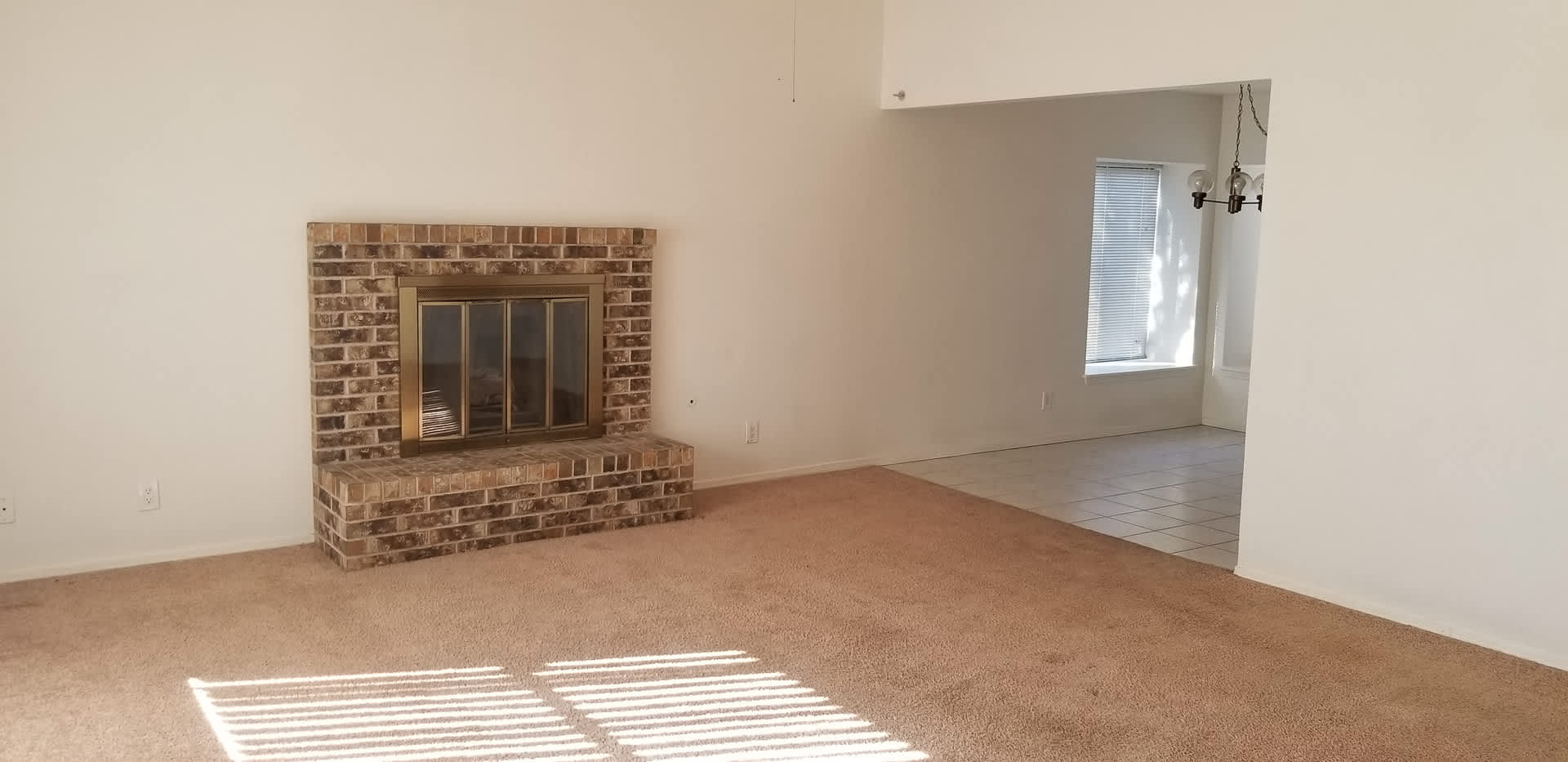 2Bdrm 2BA 2CG 1,151 Sqft – photo 2