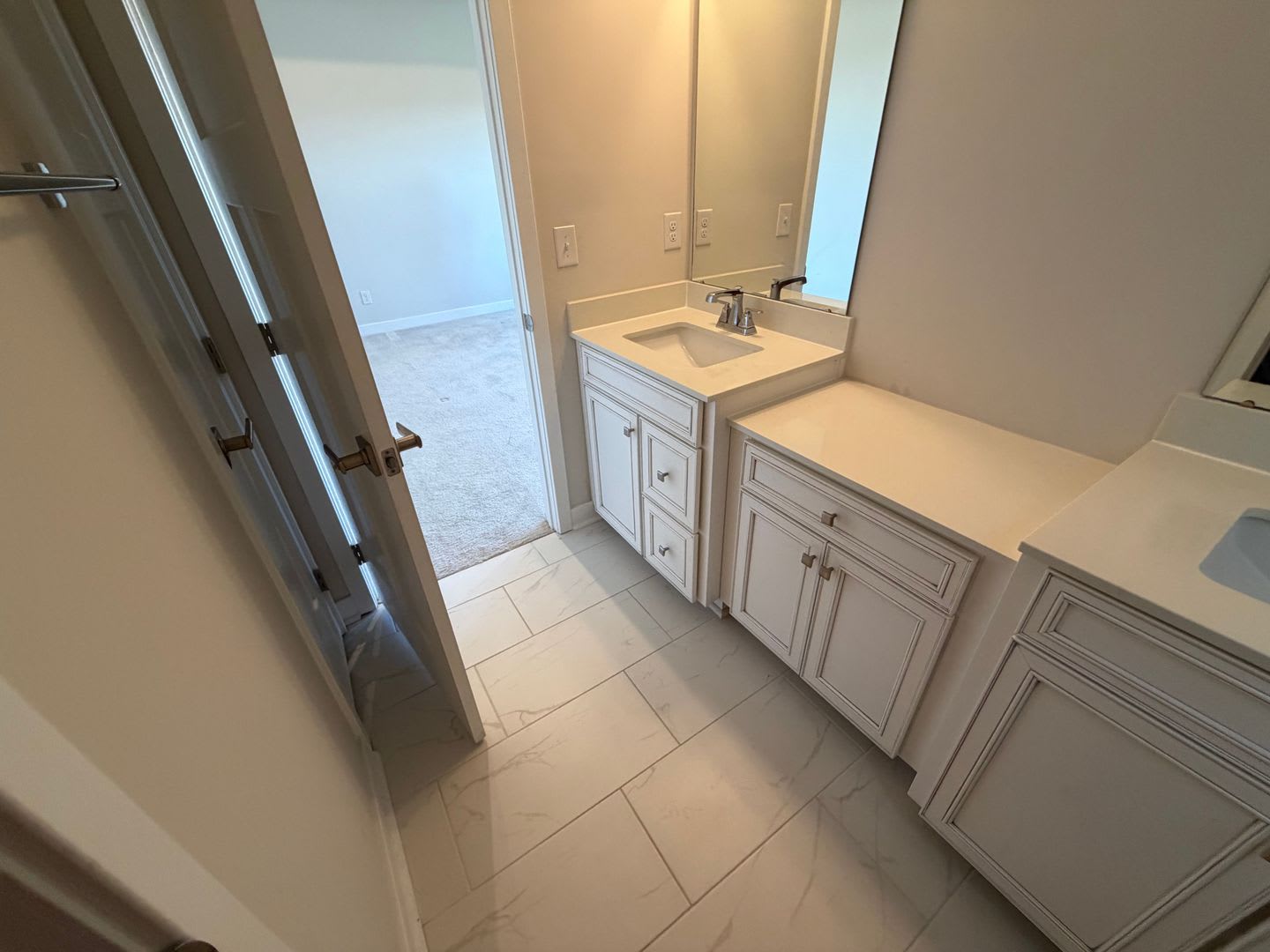 Room in 3 Bedroom Home at Violet Canyon Dr NW – photo 4