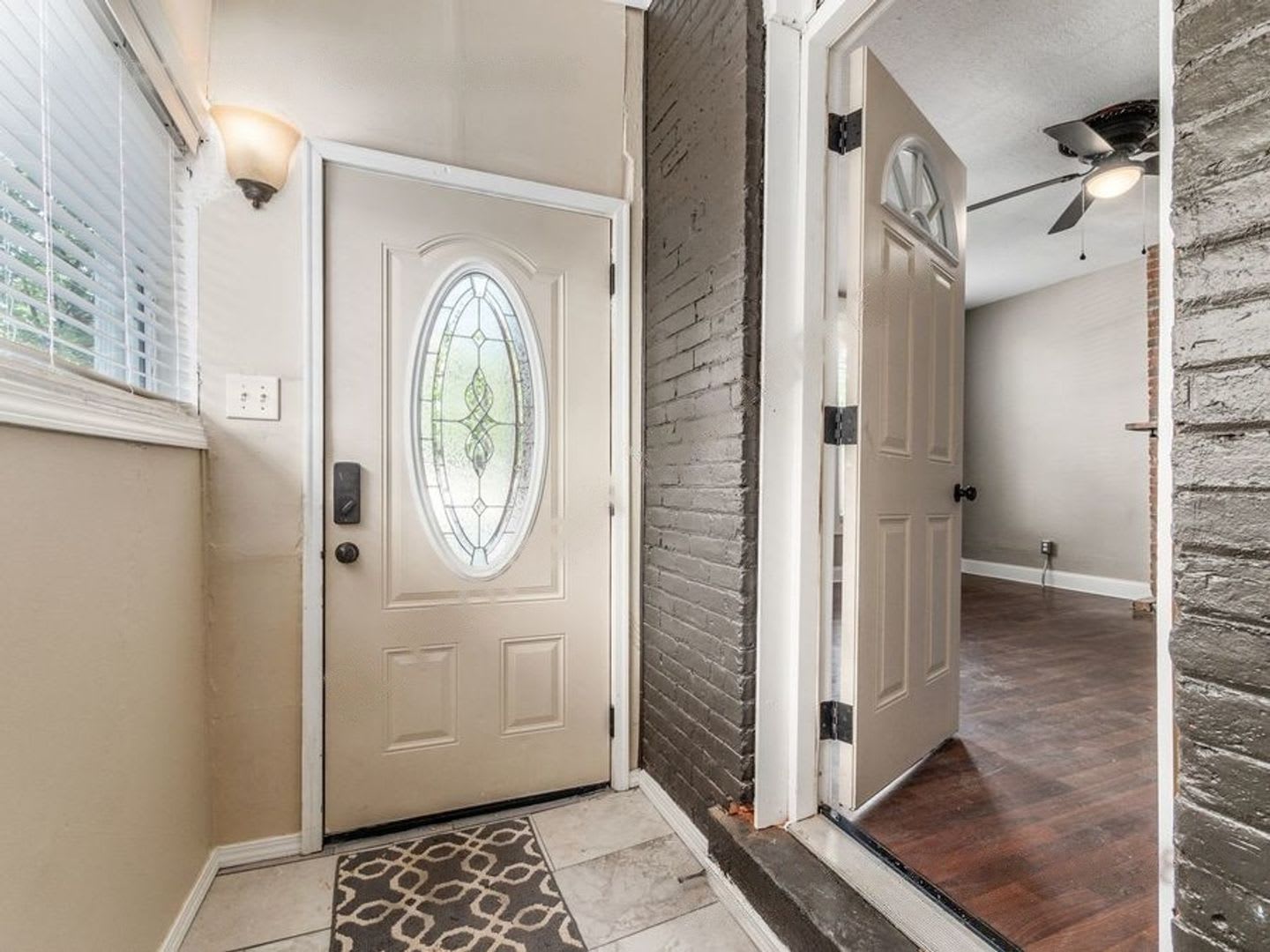 Beautifully Renovated Brick Home in East Franklinton Arts District – photo 5