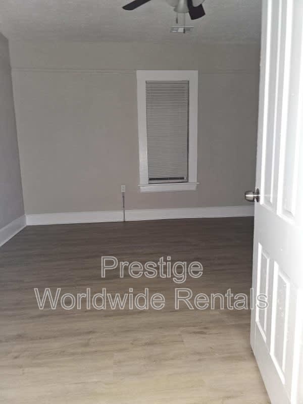 5105 11th Avenue – photo 3