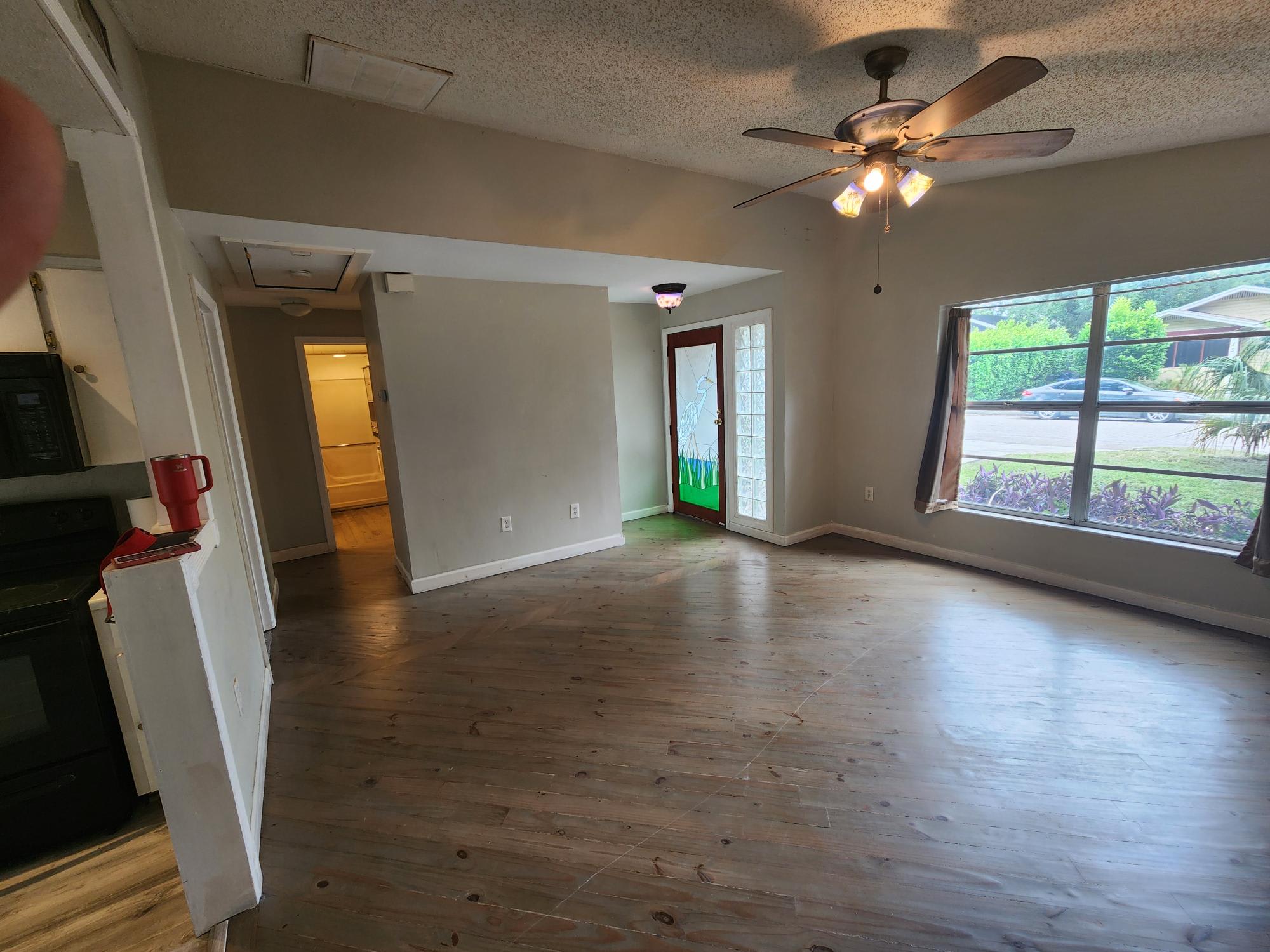 118 East Lambright Street – photo 5