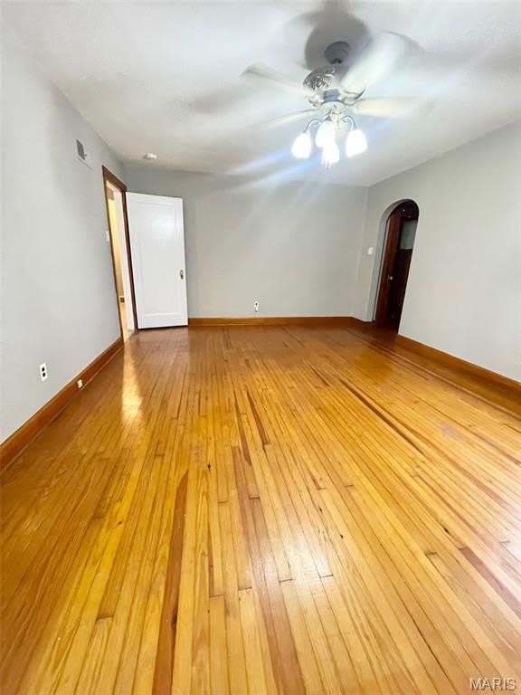 1410 LEBANON Avenue – photo 4