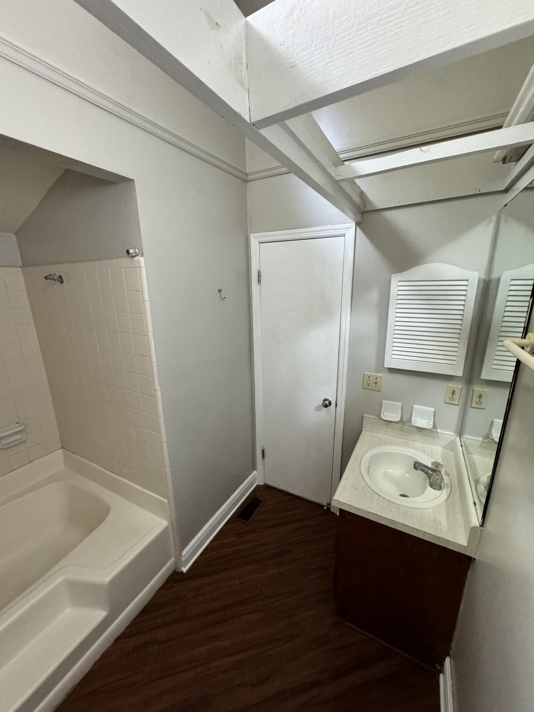 1211 Stone Greene Ct – photo 4