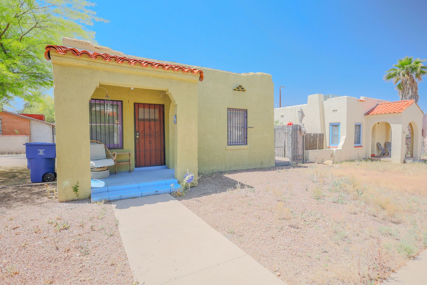 Now Accepting Pets Across Street From U Of A – photo 2