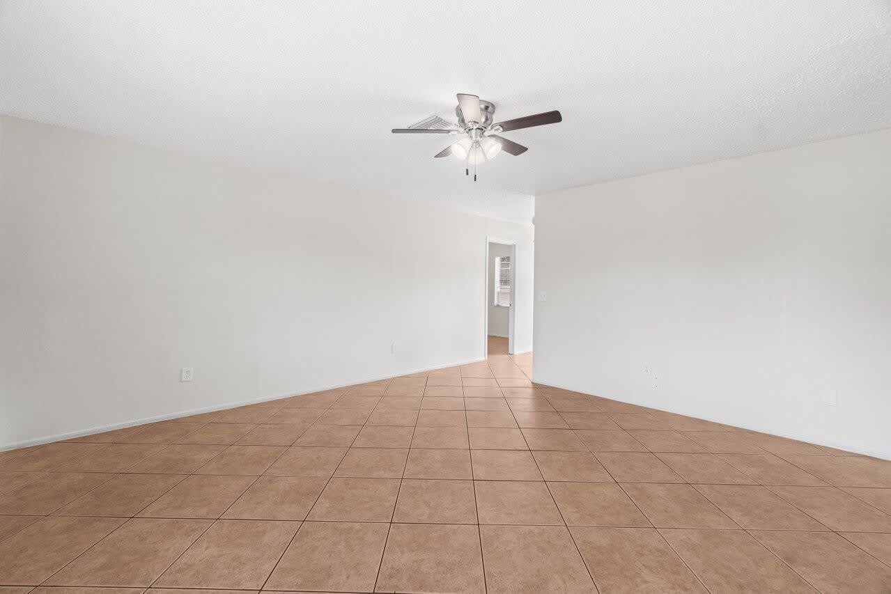 4764 Gulfstream Road – photo 5