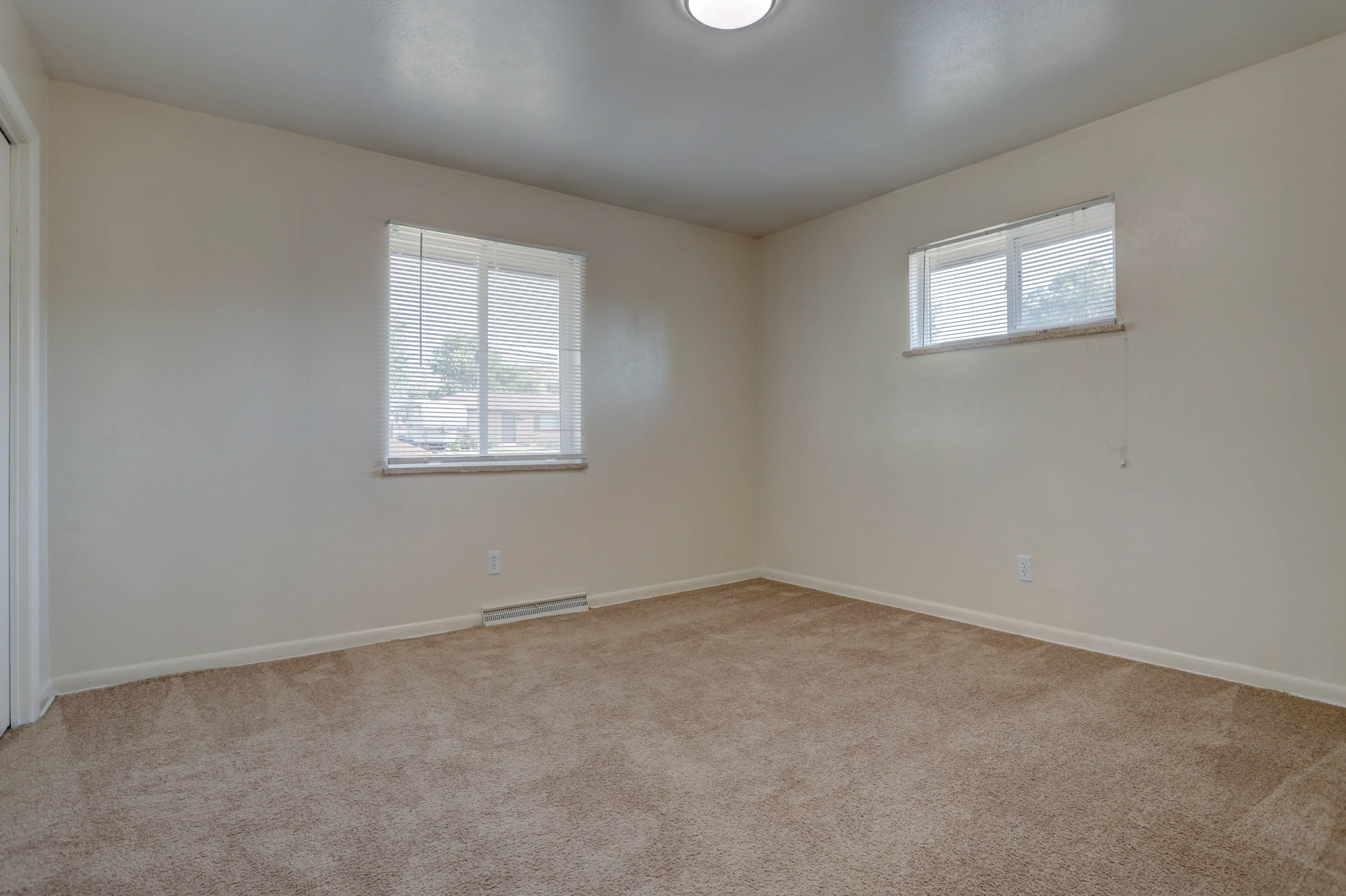 16280 West 14th Avenue – photo 4