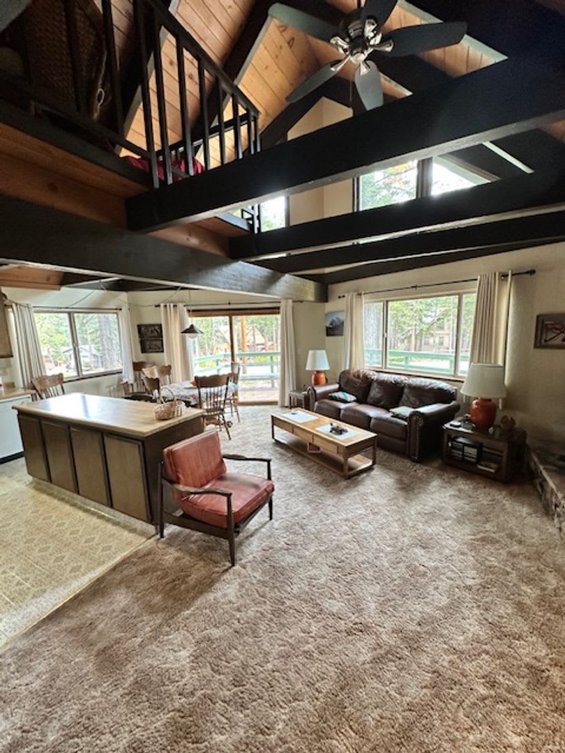 Cute single family 3Bd home available for a seasonal 3-5 month lease! Call me today to inquire!! – photo 3