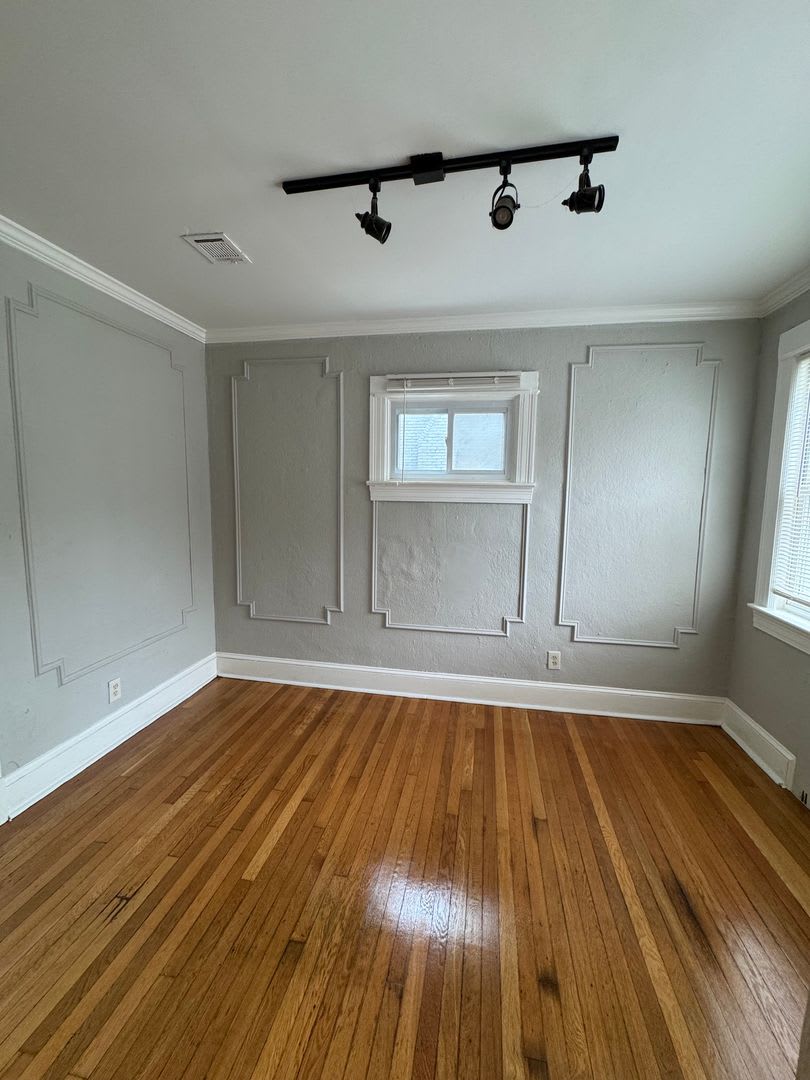 6030 8TH ST., NW – photo 3