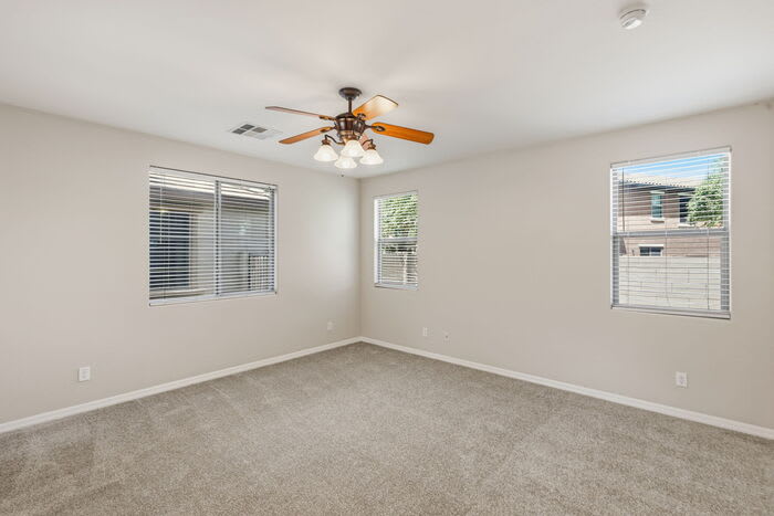 3802 East Santa Fe Lane – photo 3