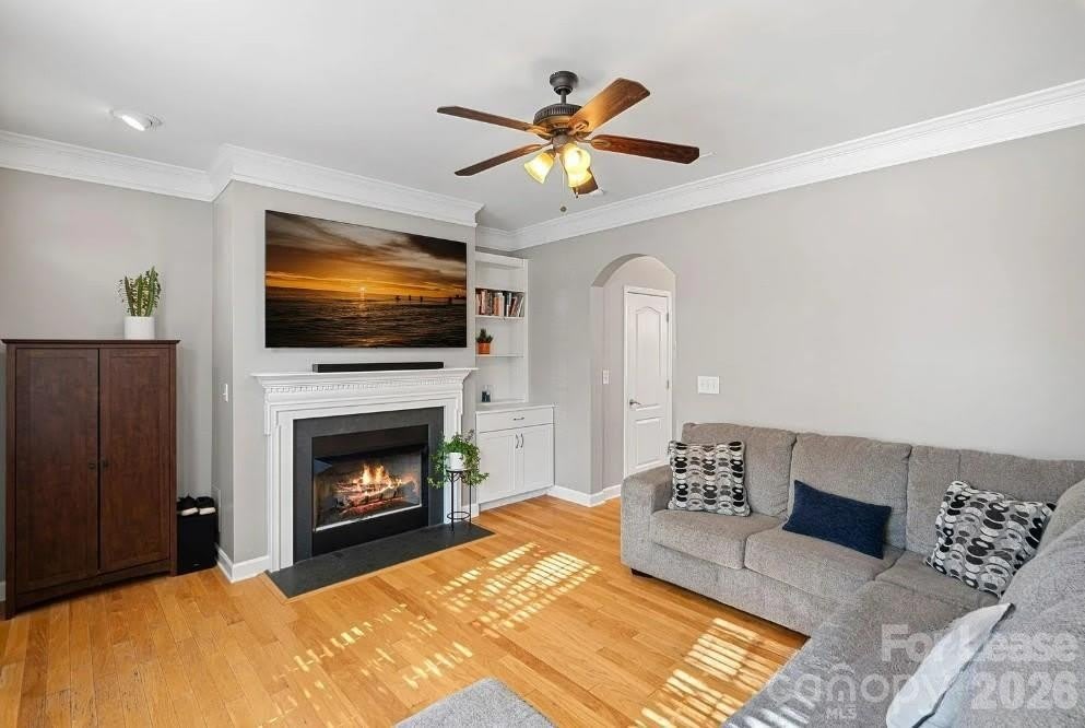 220 Welton Way – photo 3