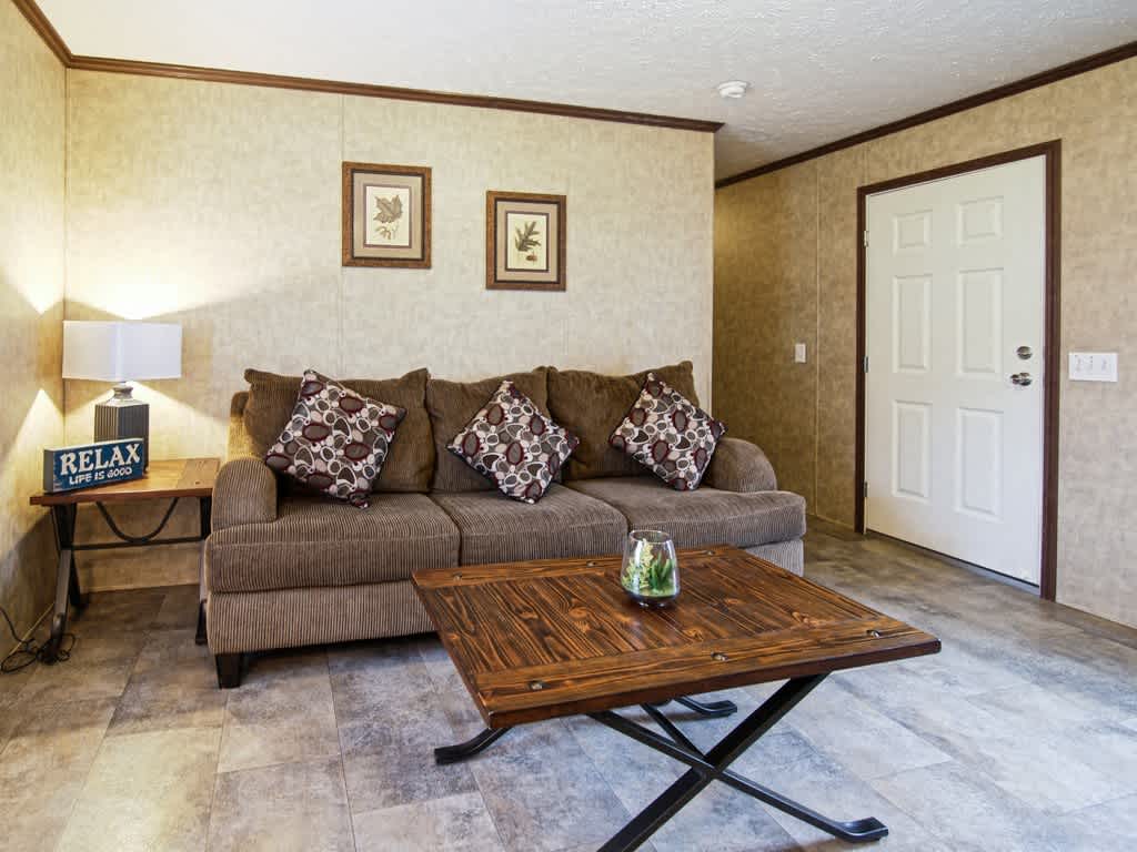 Elm Estates – photo 3