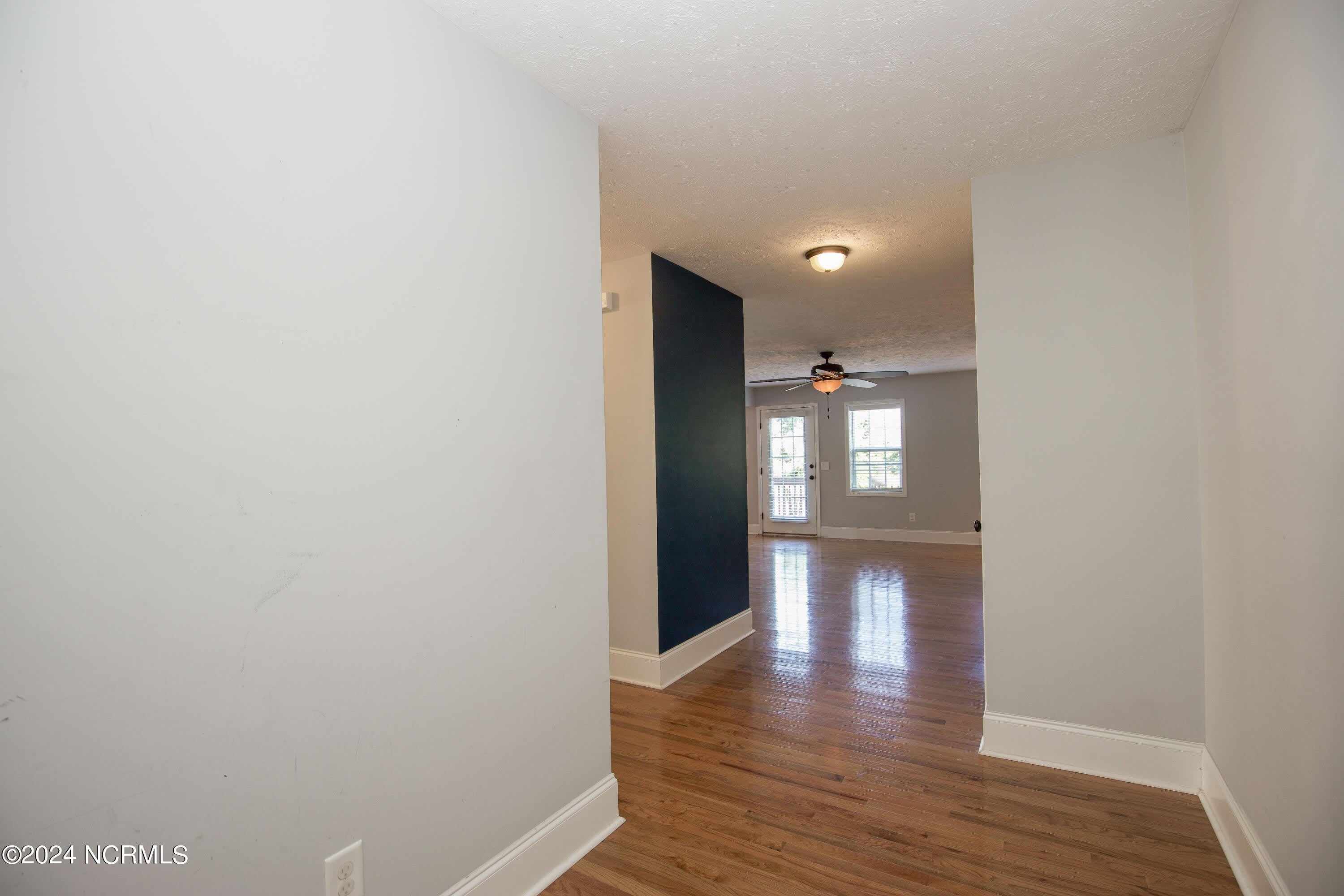 256 N Saylor Street – photo 5