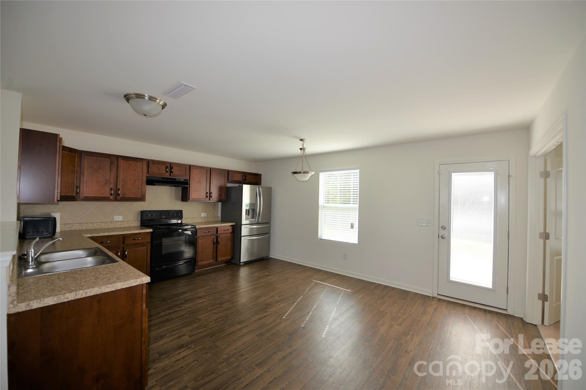 9527 Hanberry Boulevard – photo 3