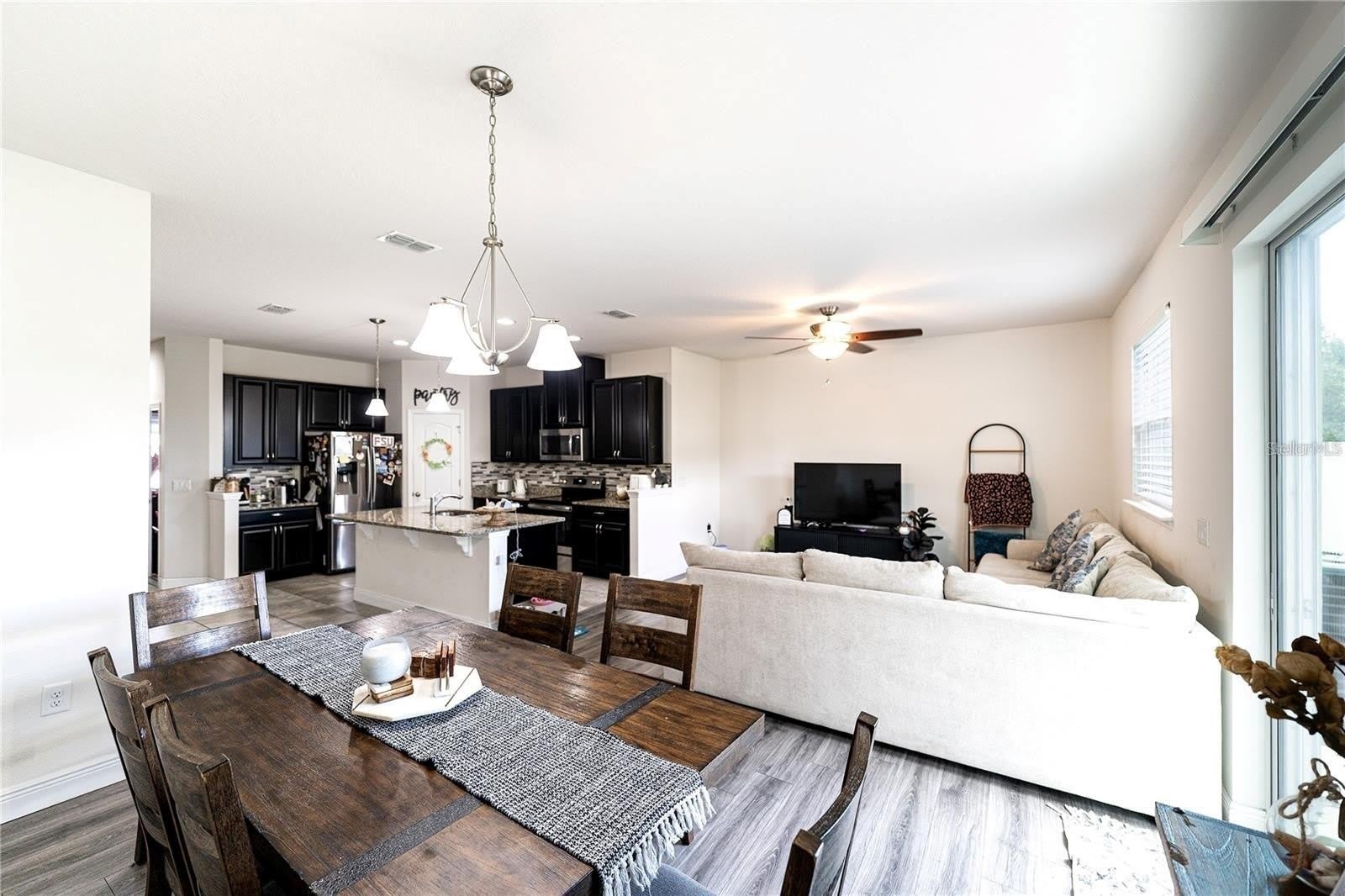 2749 PLEASANT CYPRESS Circle – photo 2