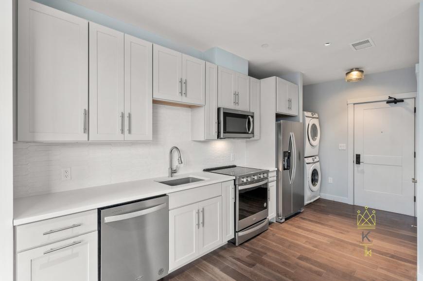 136 Babcock St. – photo 3