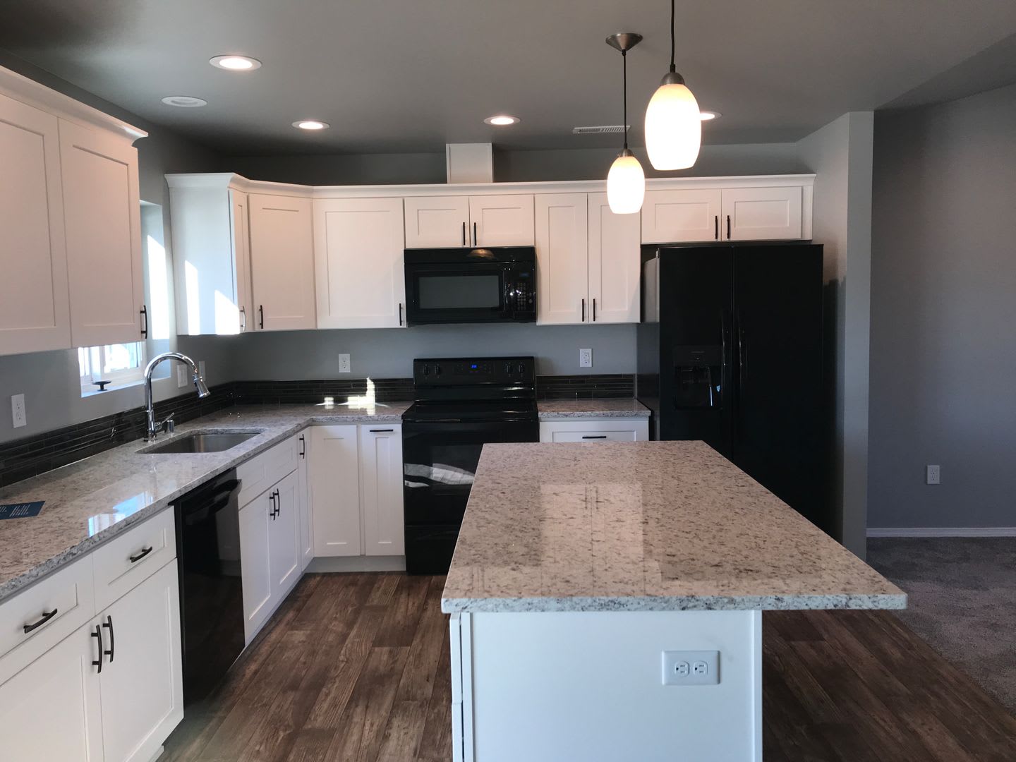2 Story Home 4 Beds 2 5 Bath – photo 5