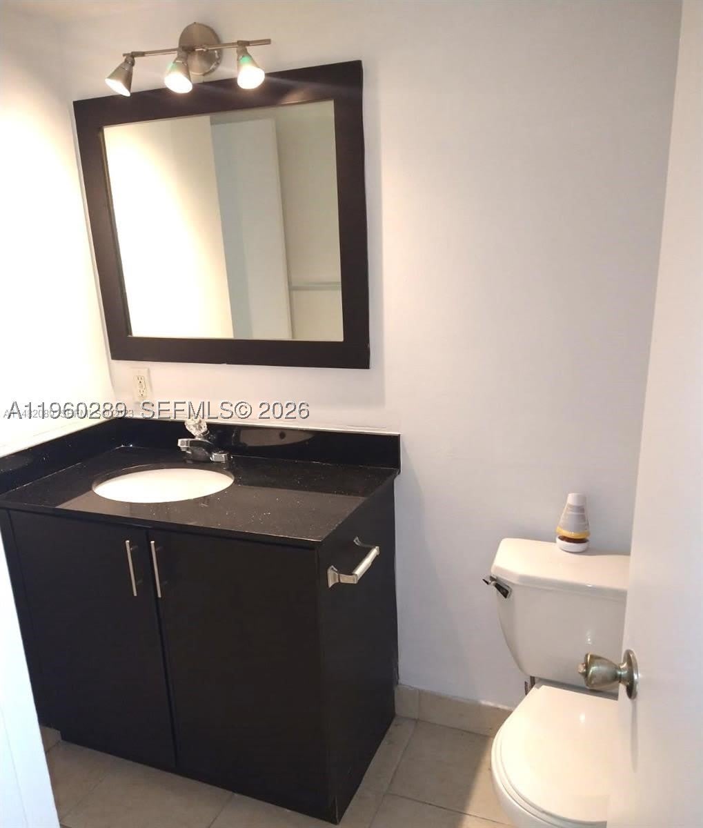 488 NW 165 St Rd – photo 4