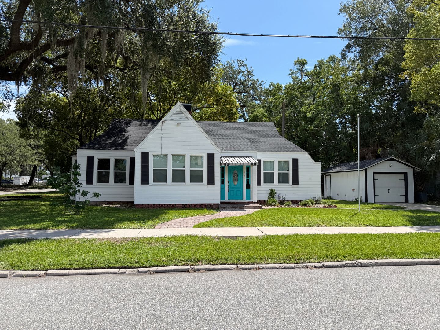 1407 Belmonte Ave – photo 1