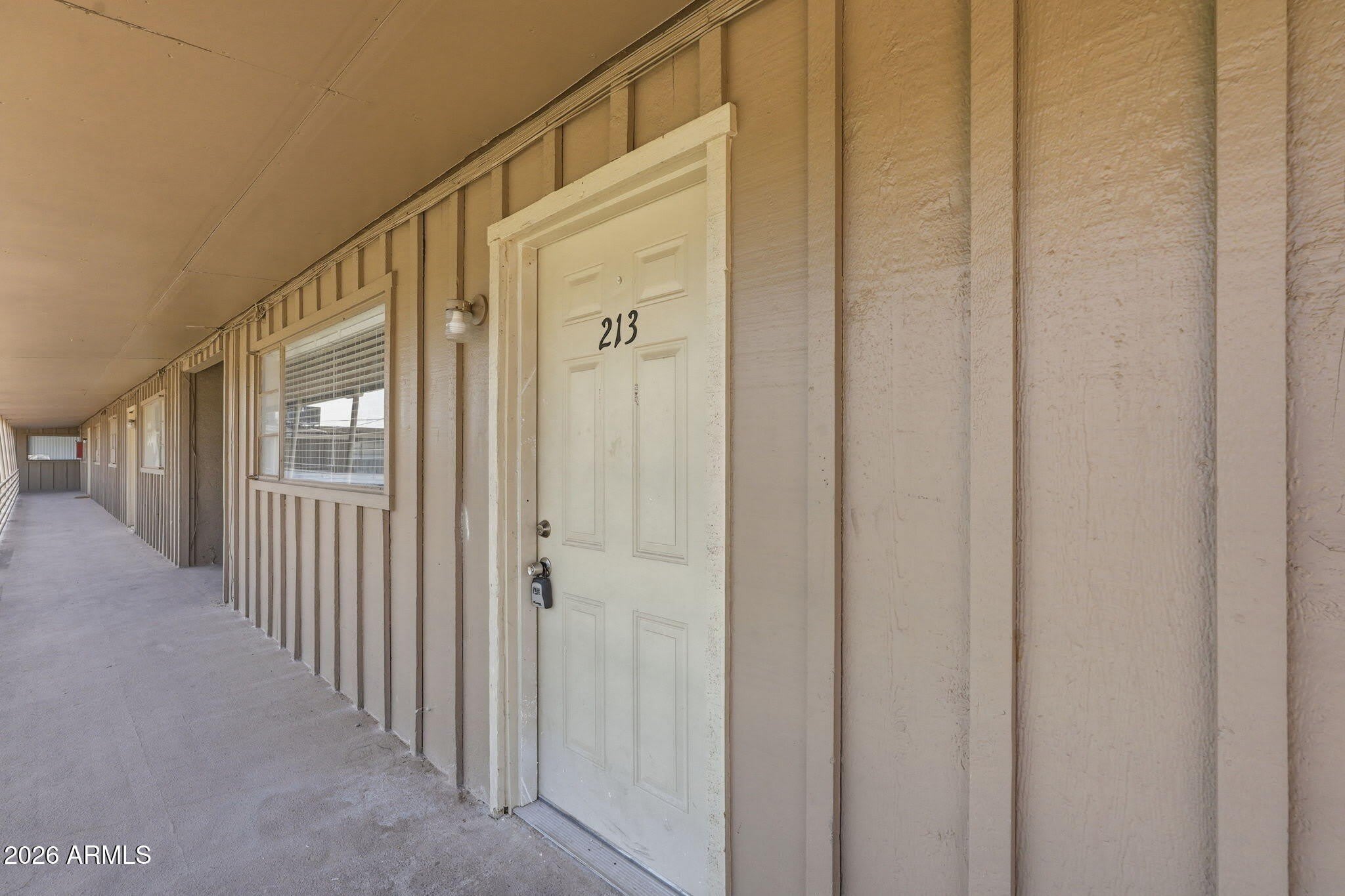 2150 W MISSOURI Avenue – photo 2