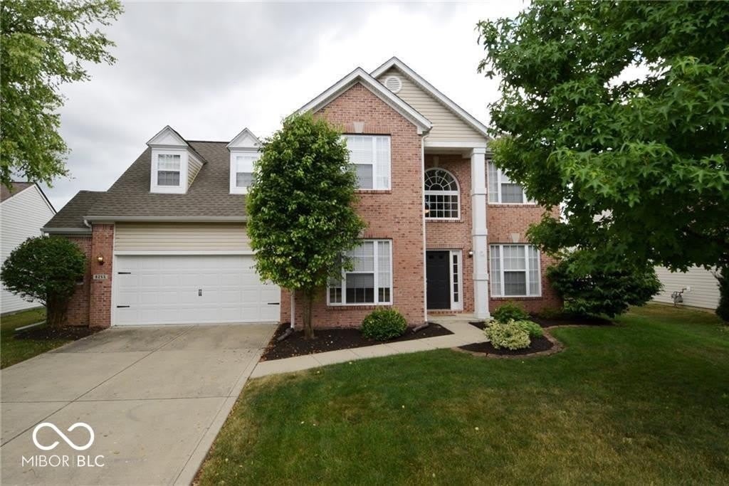 6255 Canterbury Drive – photo 2