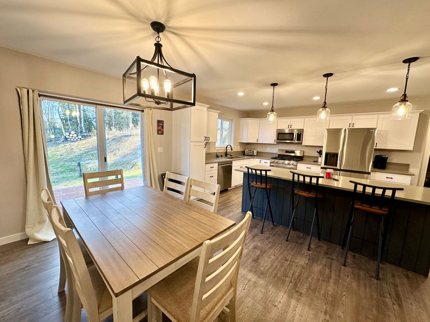 SEASONAL FURNISHED RENTAL – photo 3