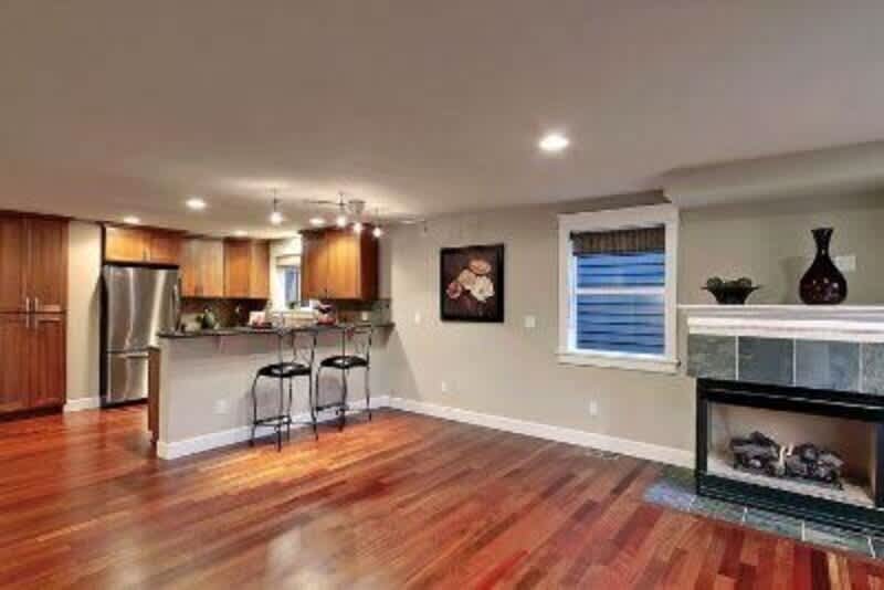 1410 N 55th St – photo 4