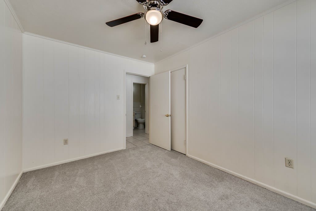 2708 Delano Ave – photo 4