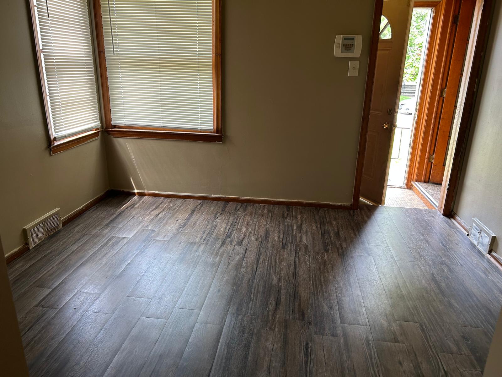 12090 Engleside St – photo 2