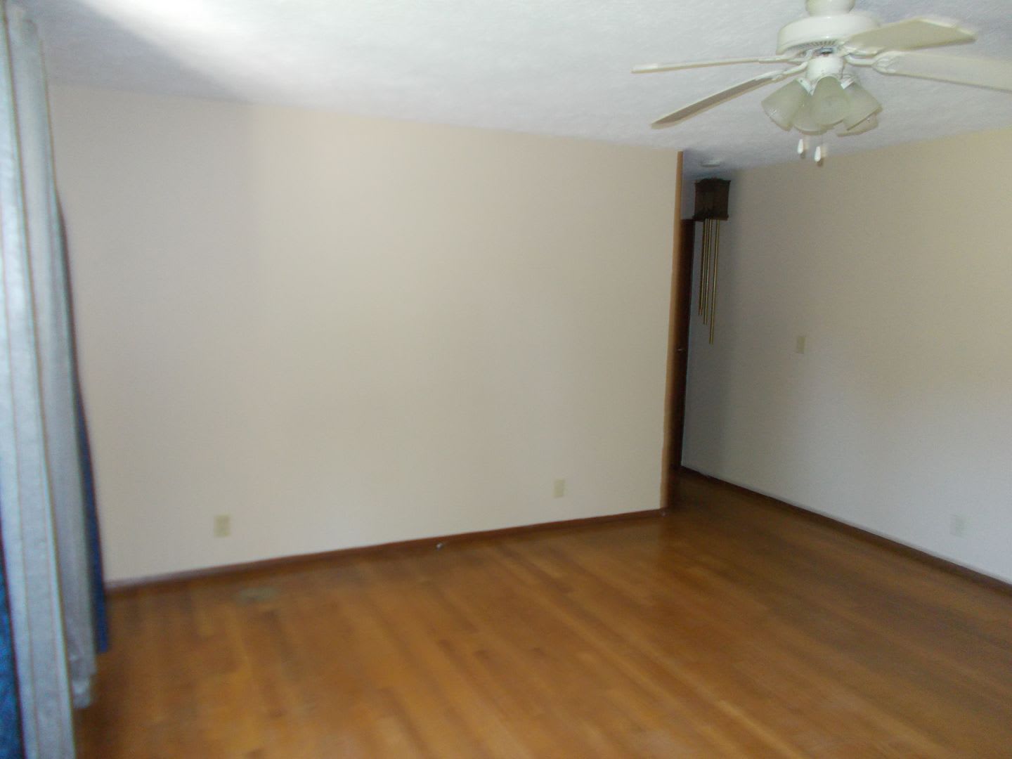 Lovely 3 bedroom 1 1/2 baths home located in Southwest Richmond – photo 2