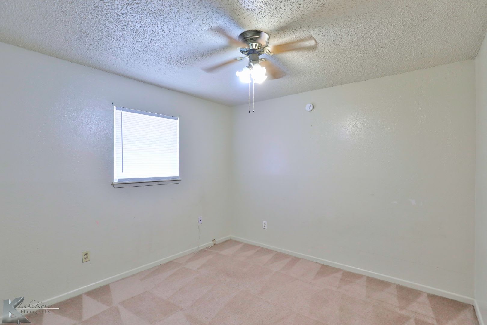 3/2/2 DUPLEX near ACU! – photo 5