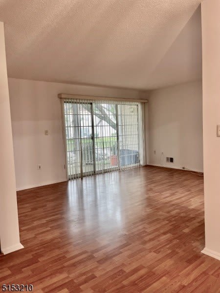 3301 Winder Dr – photo 2