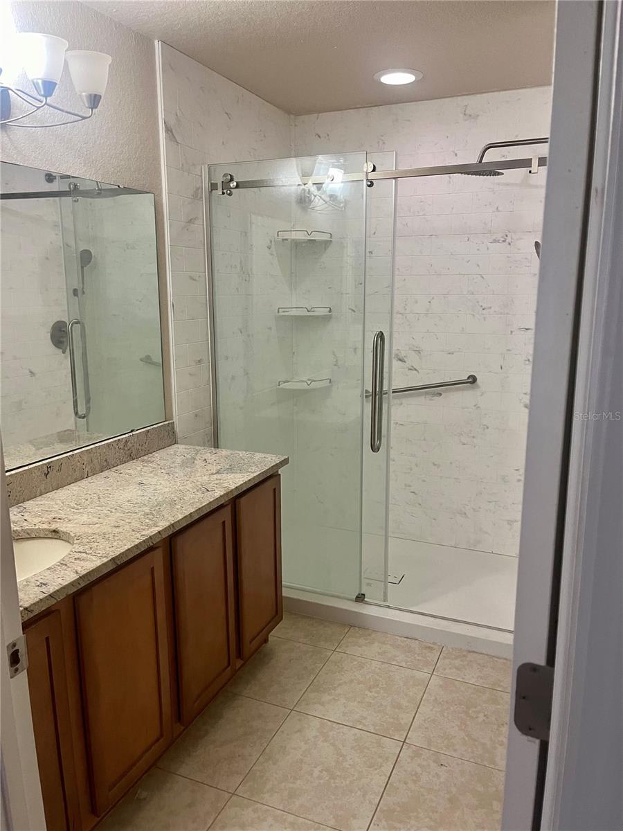 308 Windsor St – photo 4