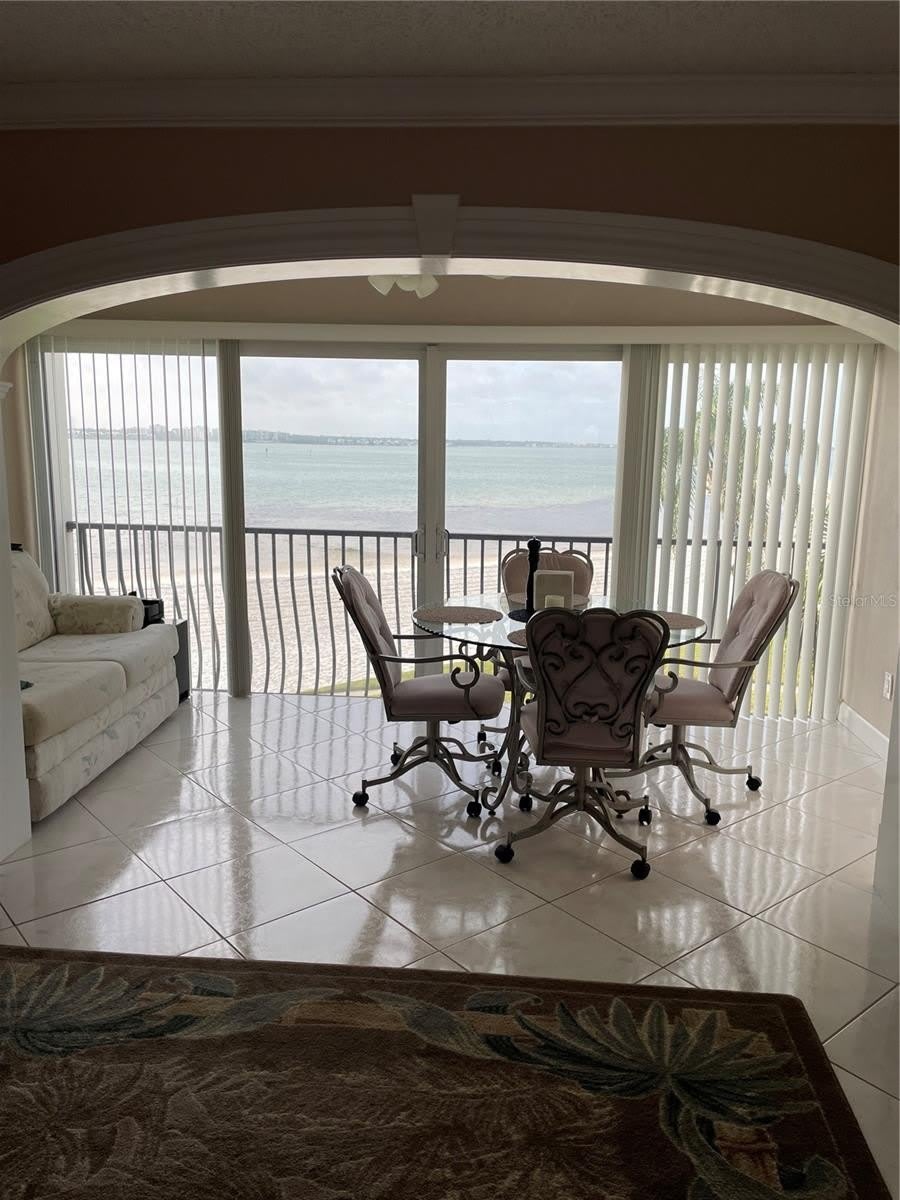 895 S Gulfview Boulevard – photo 5