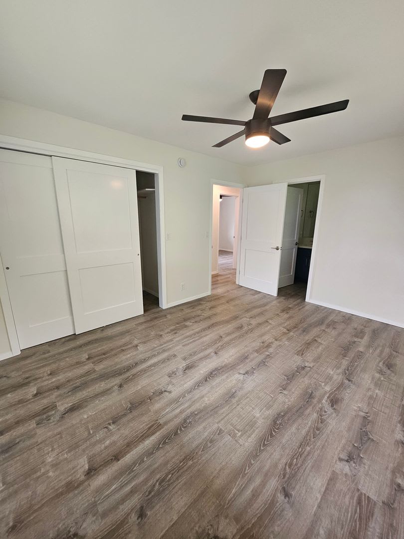 Beautiful NEW 3 Bedroom 2 Bath Home off South Kulani – photo 5