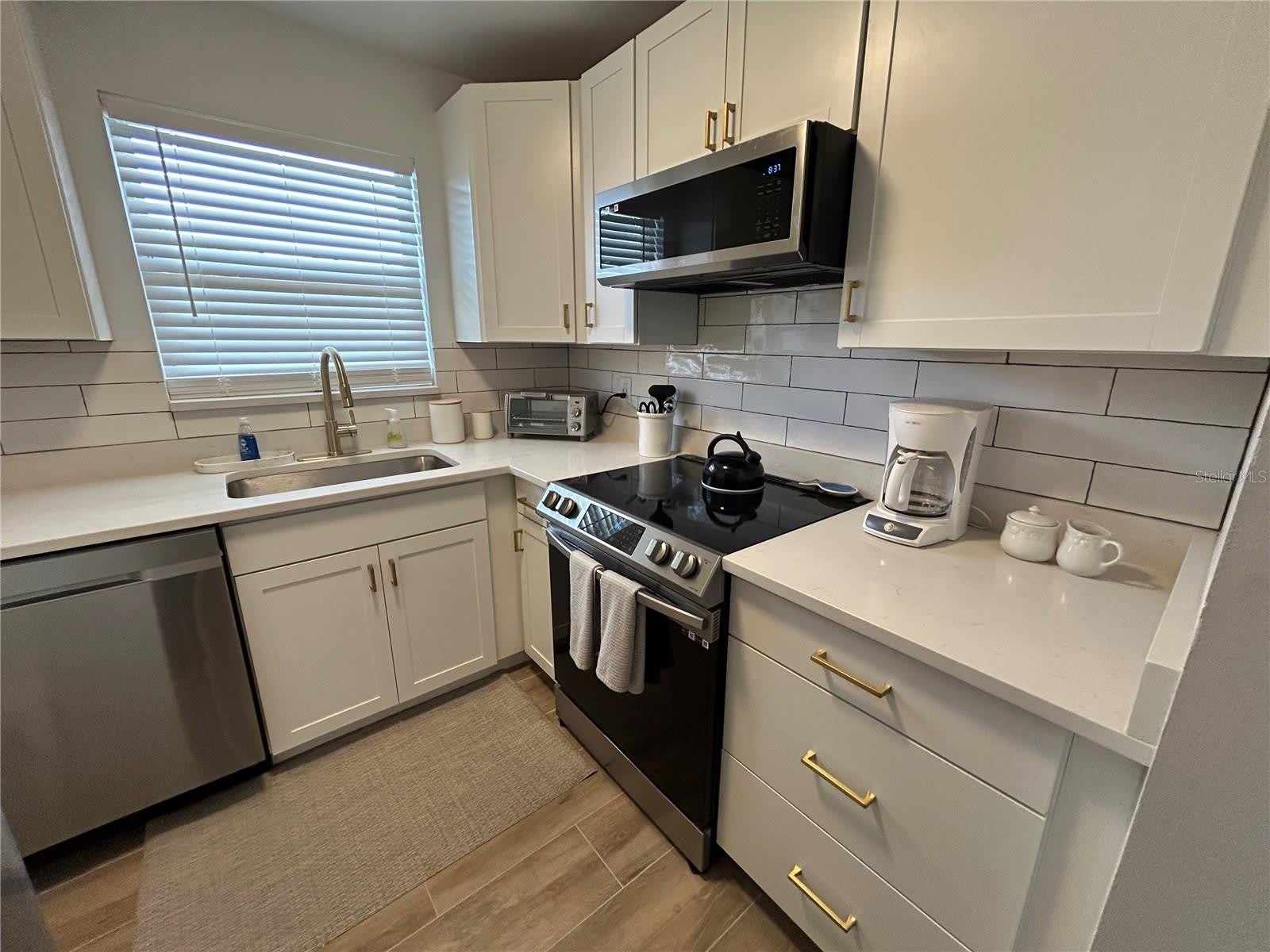 4480 IRONWOOD Circle – photo 3