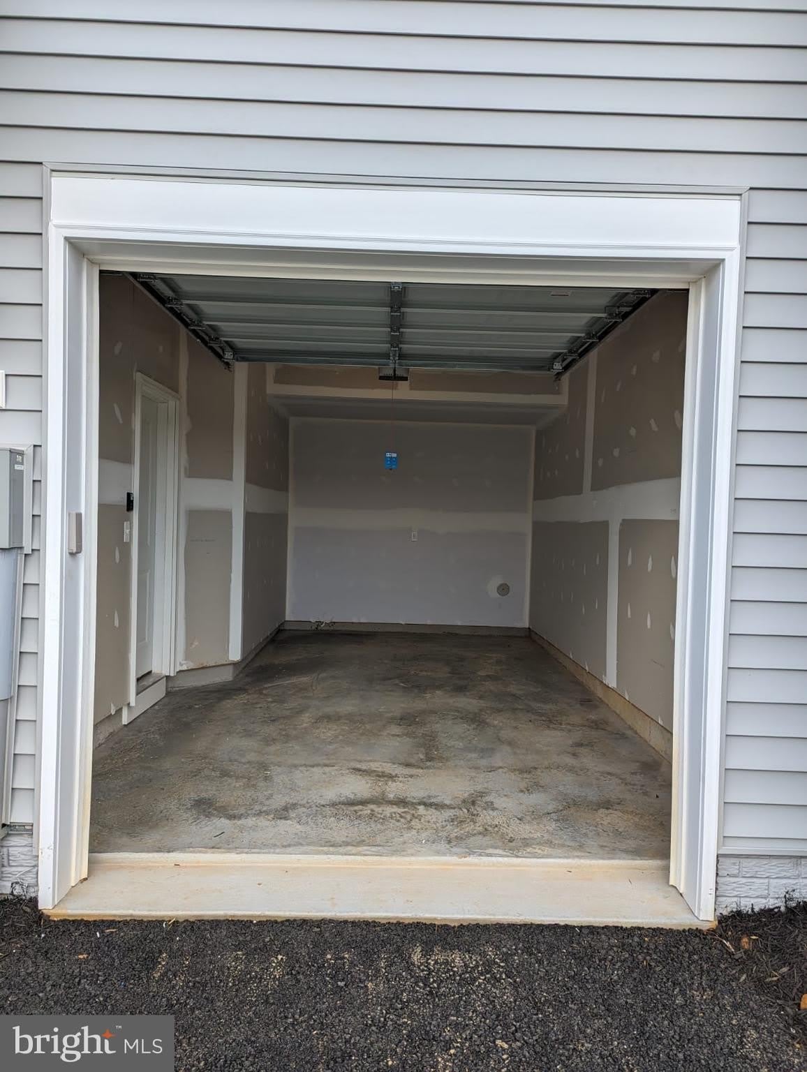 241 HILLSDALE PLACE – photo 4