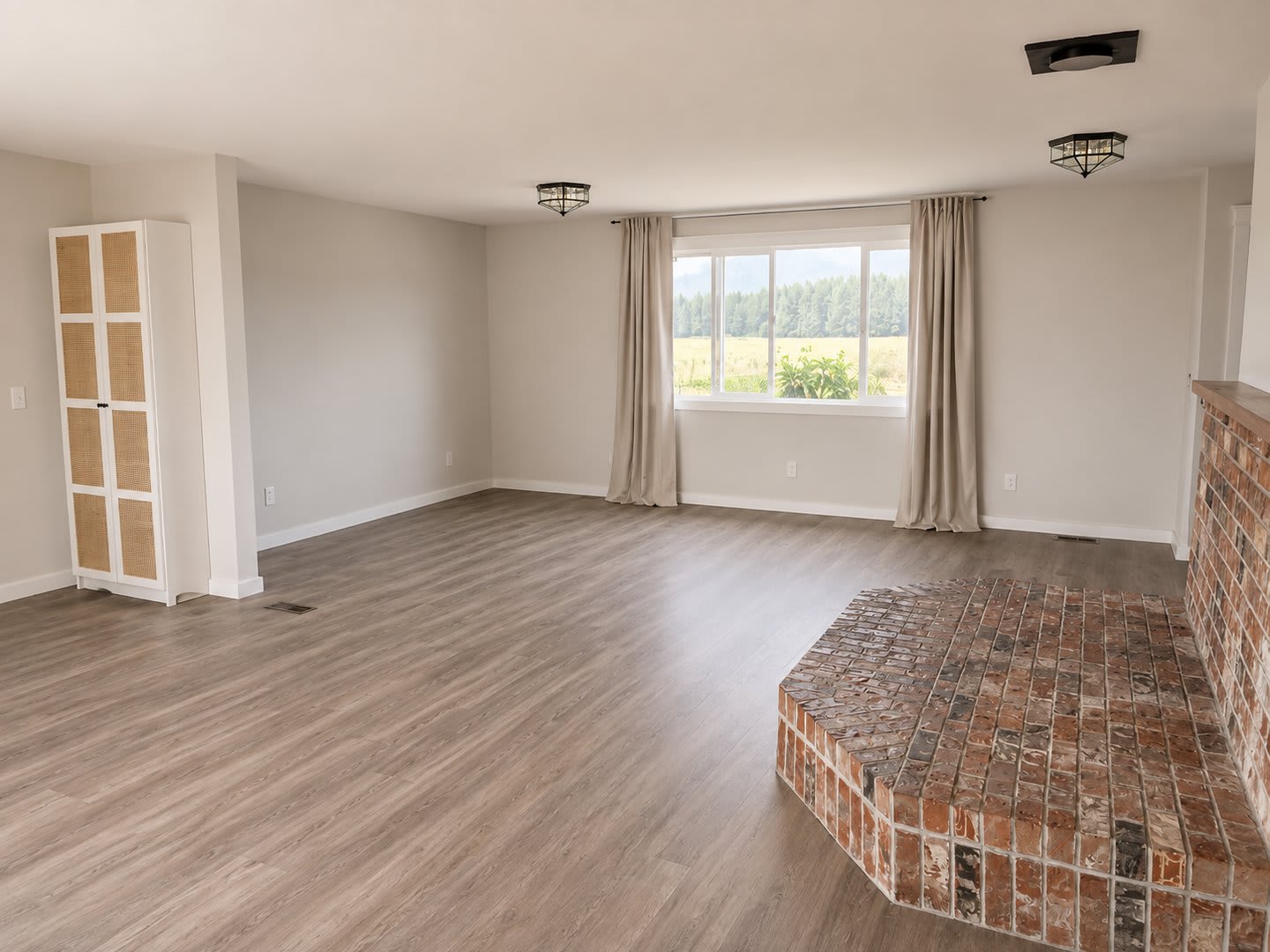 Renovated Tenino Home with Barn, Pasture & Bonus Room – photo 3